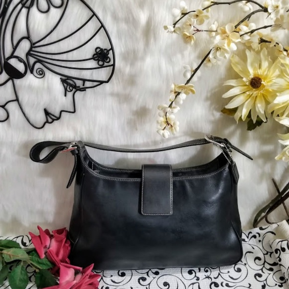 Coach Handbags - COACH-LEATHER HAMPTON HOBO SHOULDER BAG